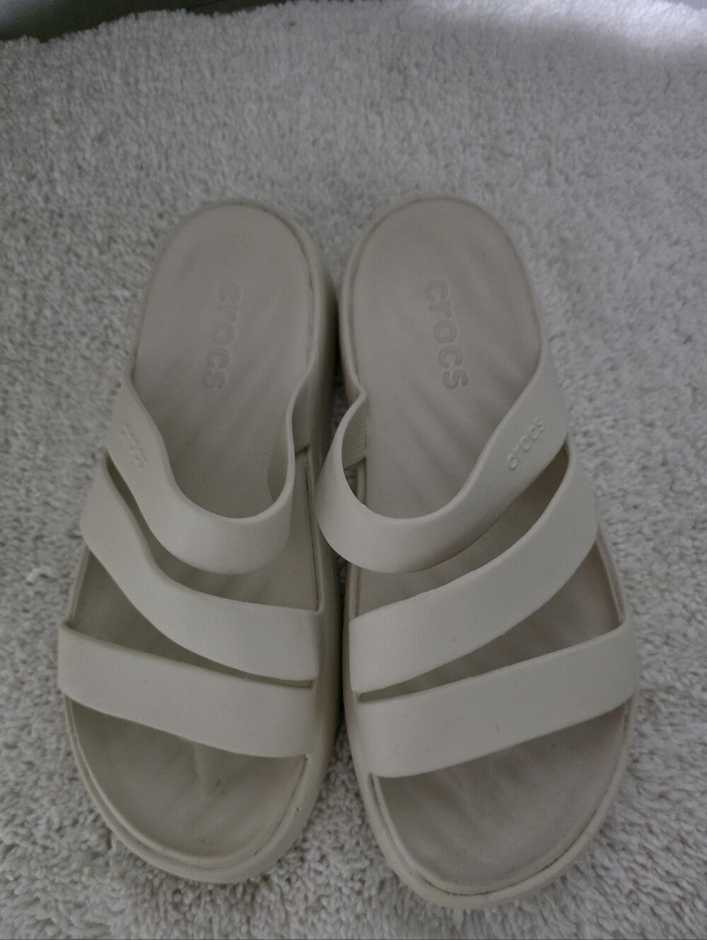 CROCS Women's Getaway Triple-Strap Slide Sandals - Beige - Picture 6 of 7